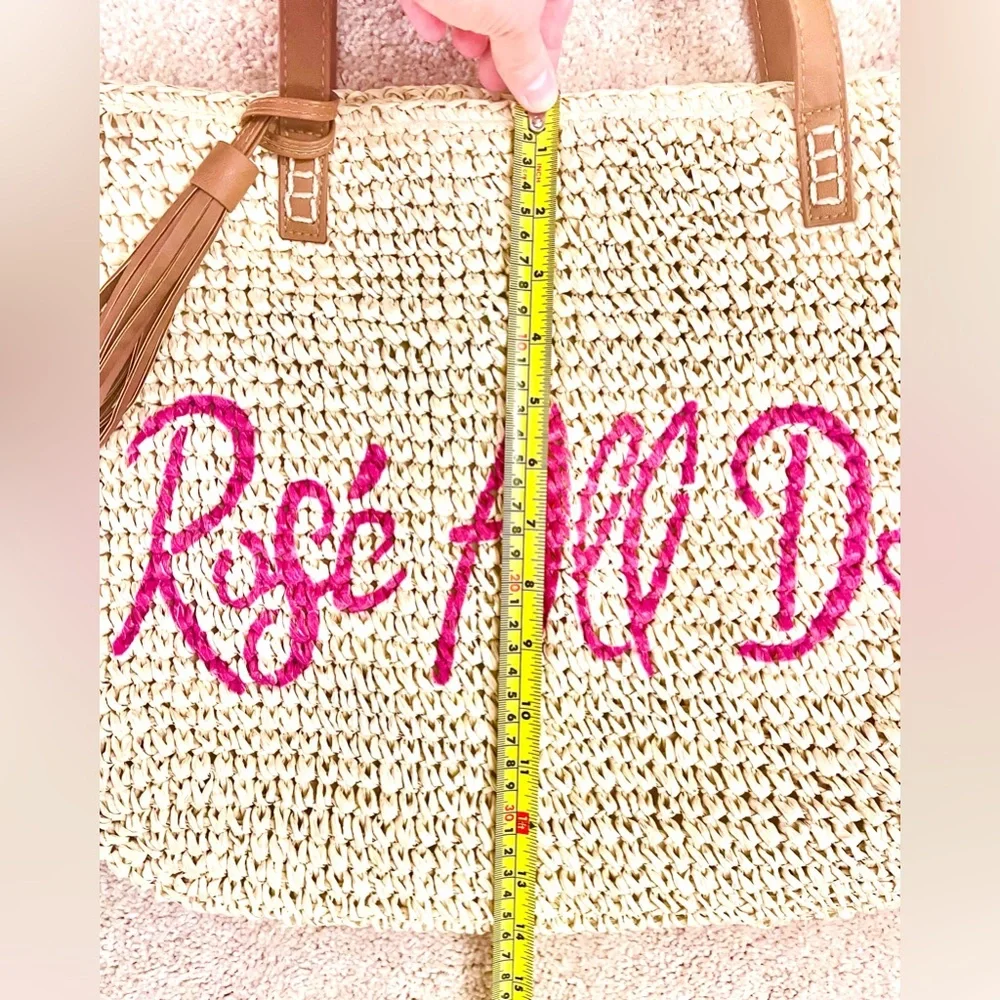 “ROSÉ ALL DAY” WOVEN BEACH TOTE 🏖️🥂👜🍾🛍️ (14”Tall x 19.5”Wide)*BRAND NEW!🎁*